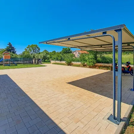 Pet Friendly In With Kitchen Prázdninový dům Pula