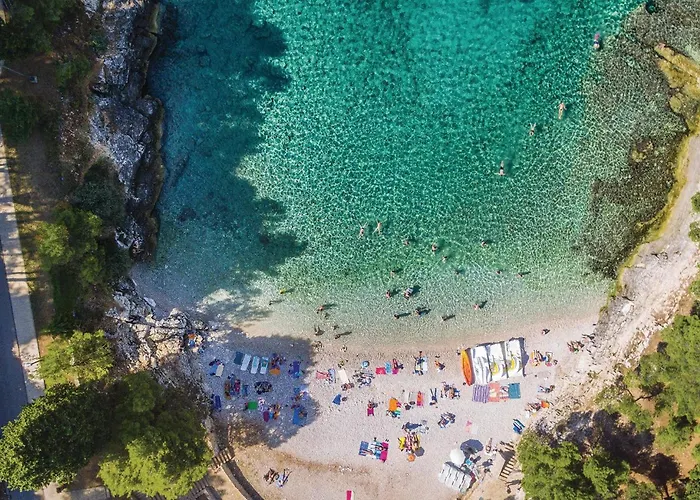 Pet Friendly In With Kitchen * Pula